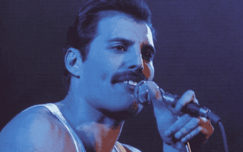 Freddie Mercury Teeth