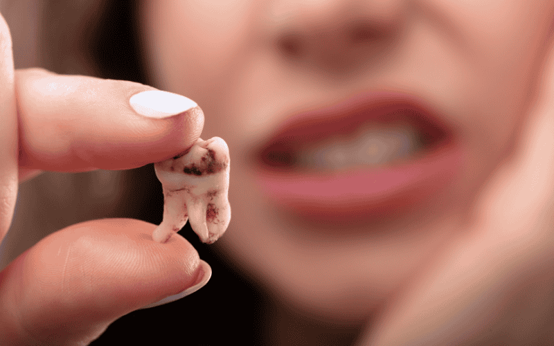 Potential Risks of Ignoring Wisdom Tooth Pain